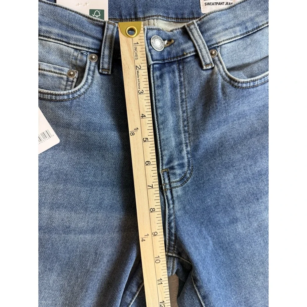 32 Degrees Cool Mens Stretch Performance Jeans Straight Leg Medium Wash Size 28